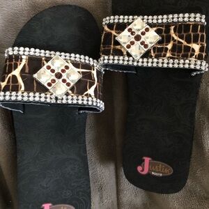Justin Boots Women's Black and Brown Embellished Slides